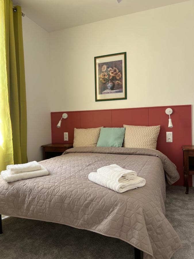 Theia - Limoges Centre Hotel Buitenkant foto