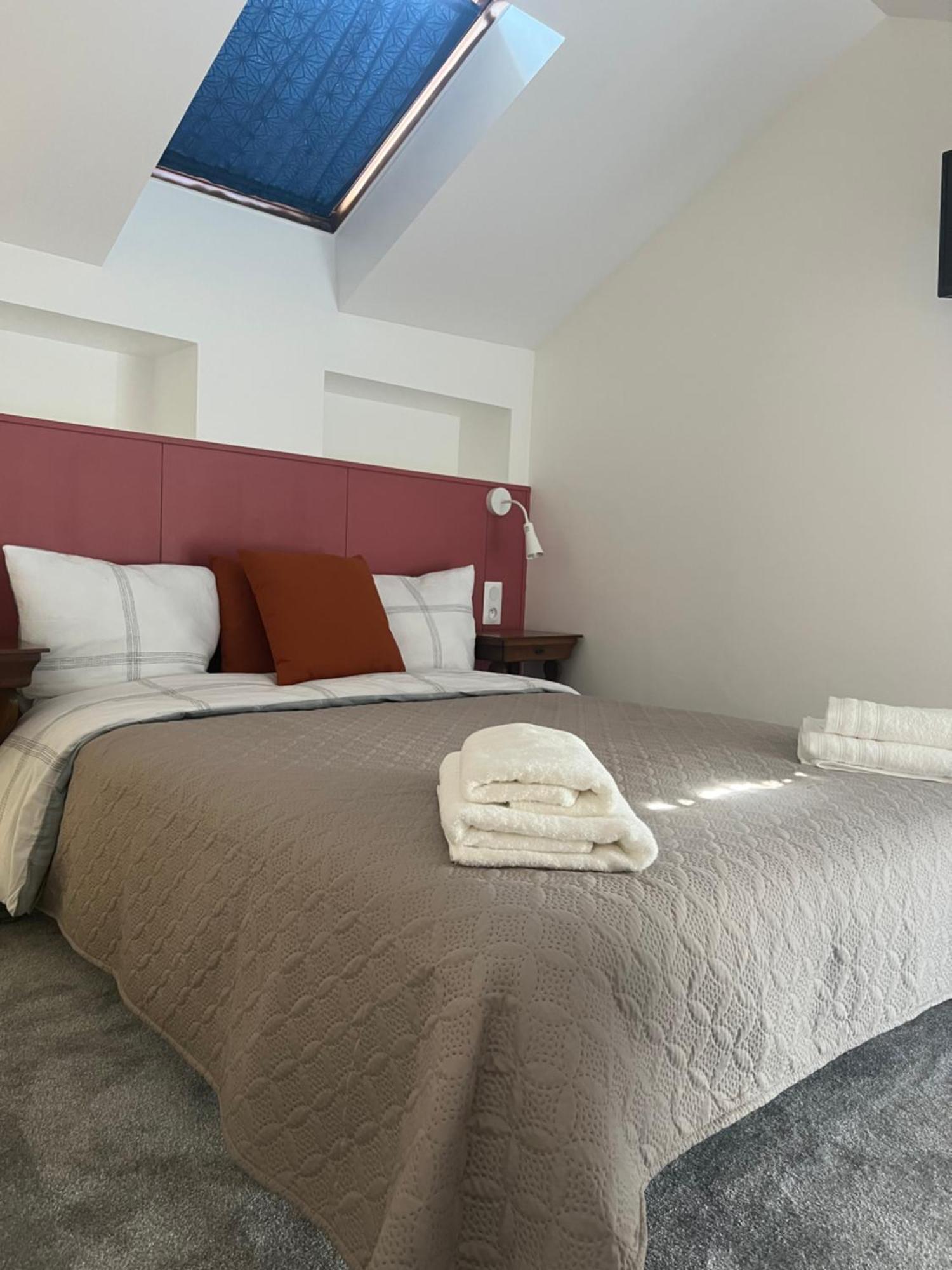 Theia - Limoges Centre Hotel Buitenkant foto