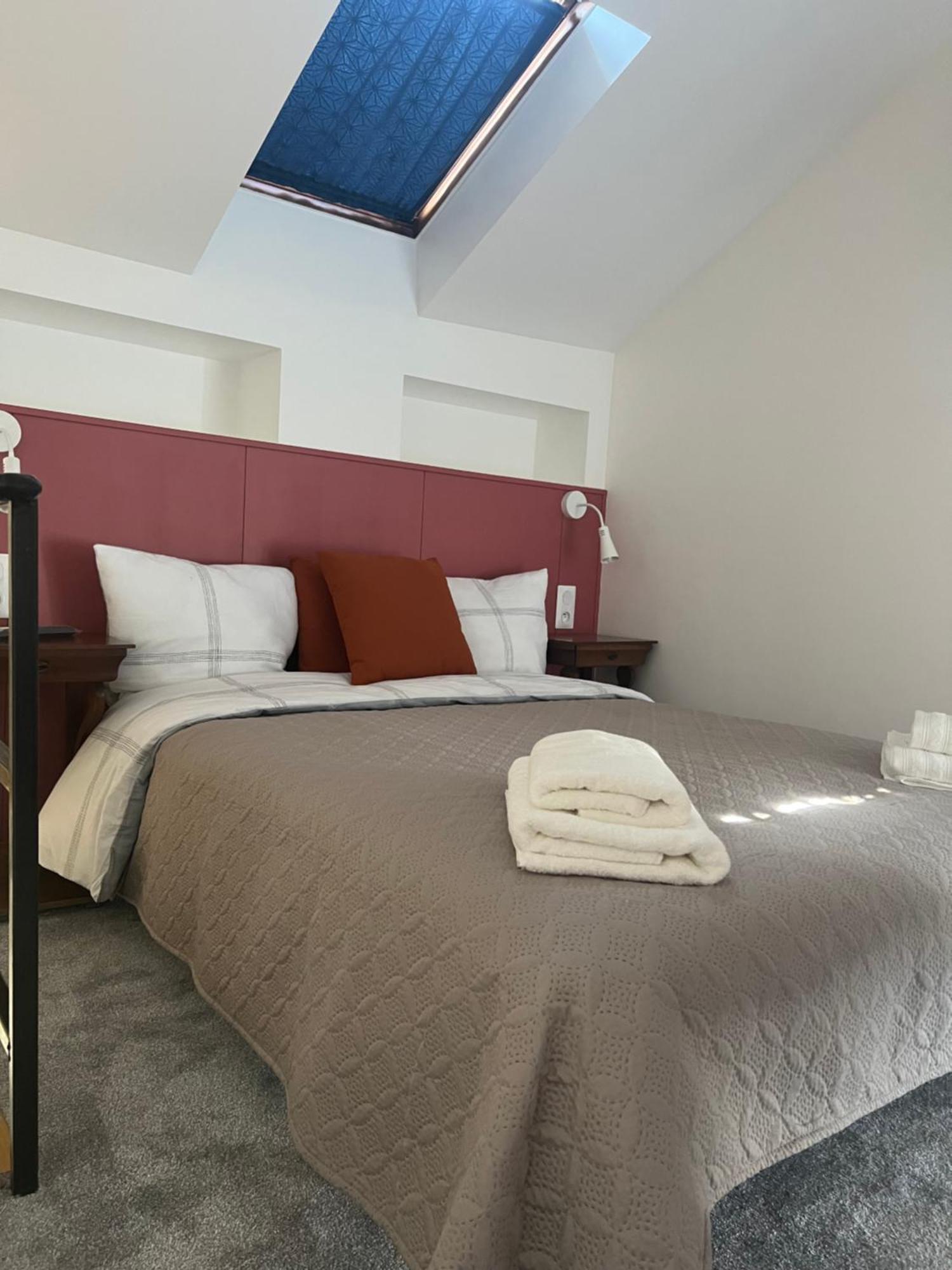 Theia - Limoges Centre Hotel Buitenkant foto